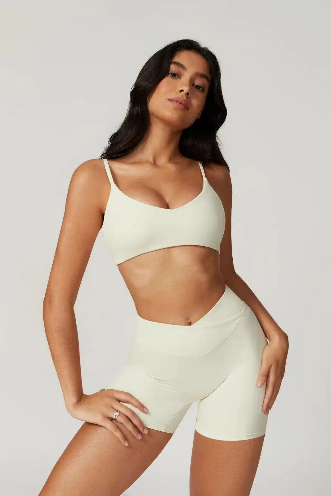 Idalia – V-waist design – Sports bra & shorts set-10174860362055-Ivory Ombre
