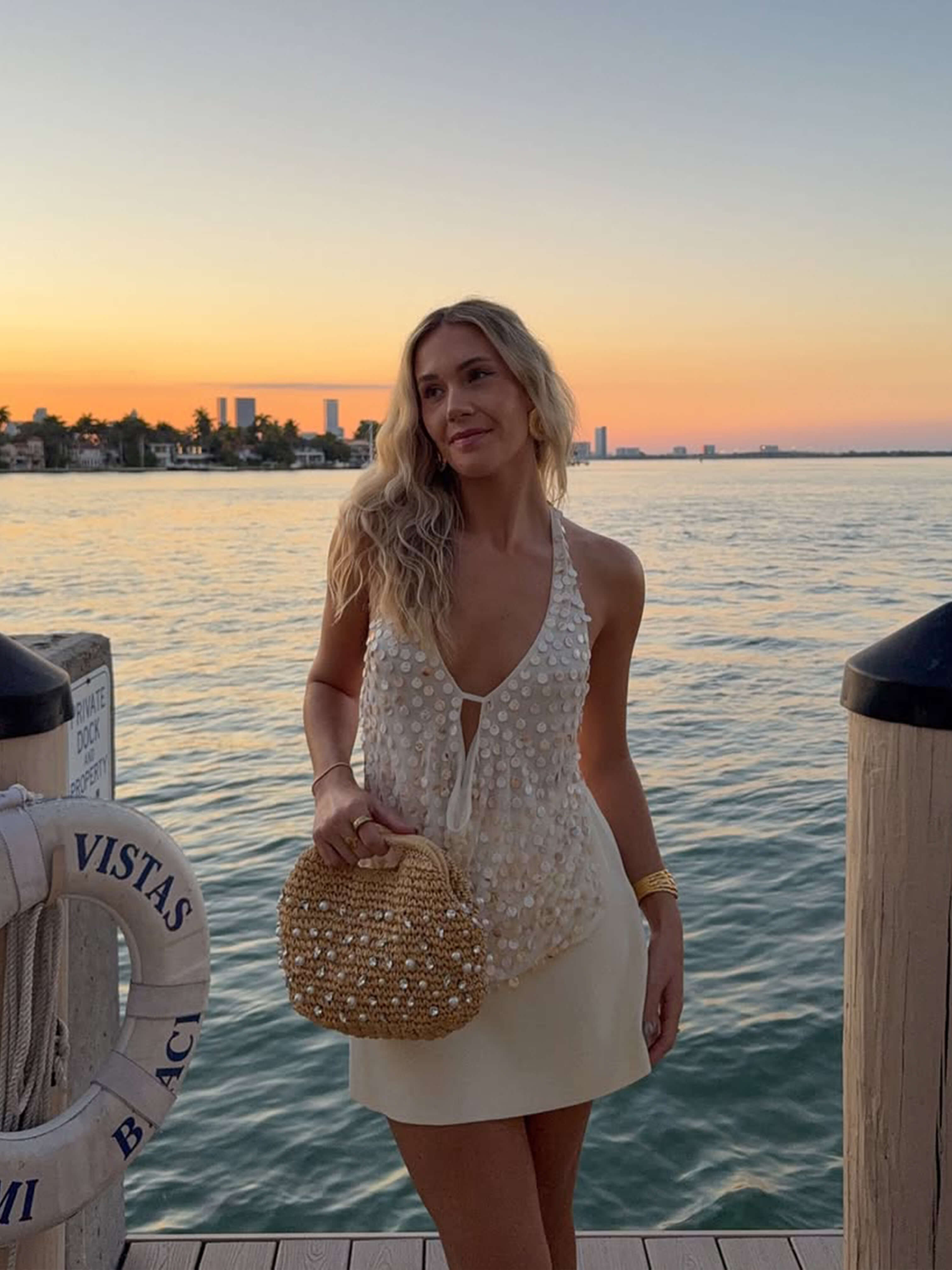 Nuvellia – Sequin drape – Halter top-10174866522439-Ivory Ombre