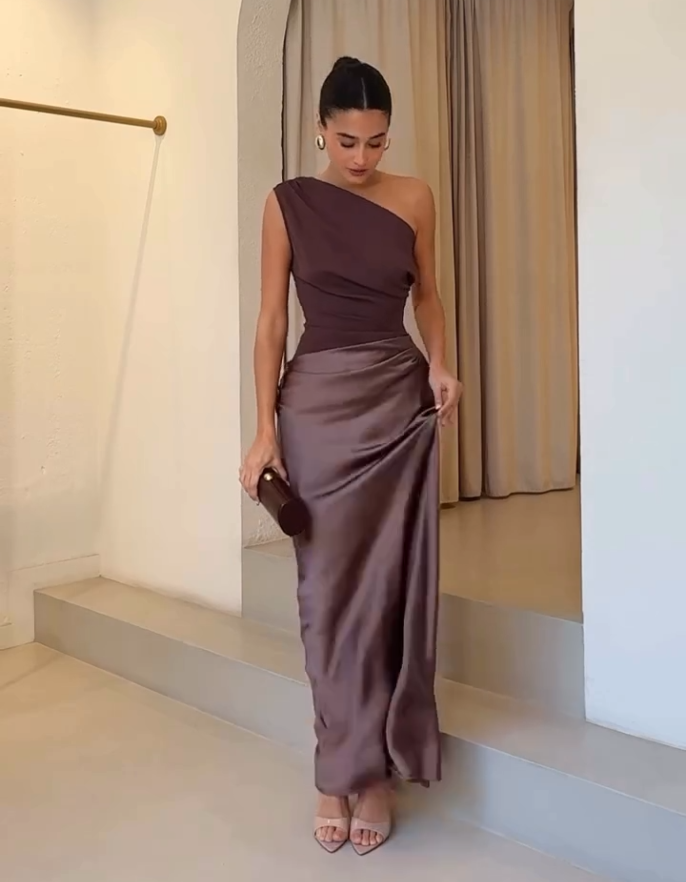 Amaretta – Sculpted drape – Satin evening gown-10174863311175-Ivory Ombre