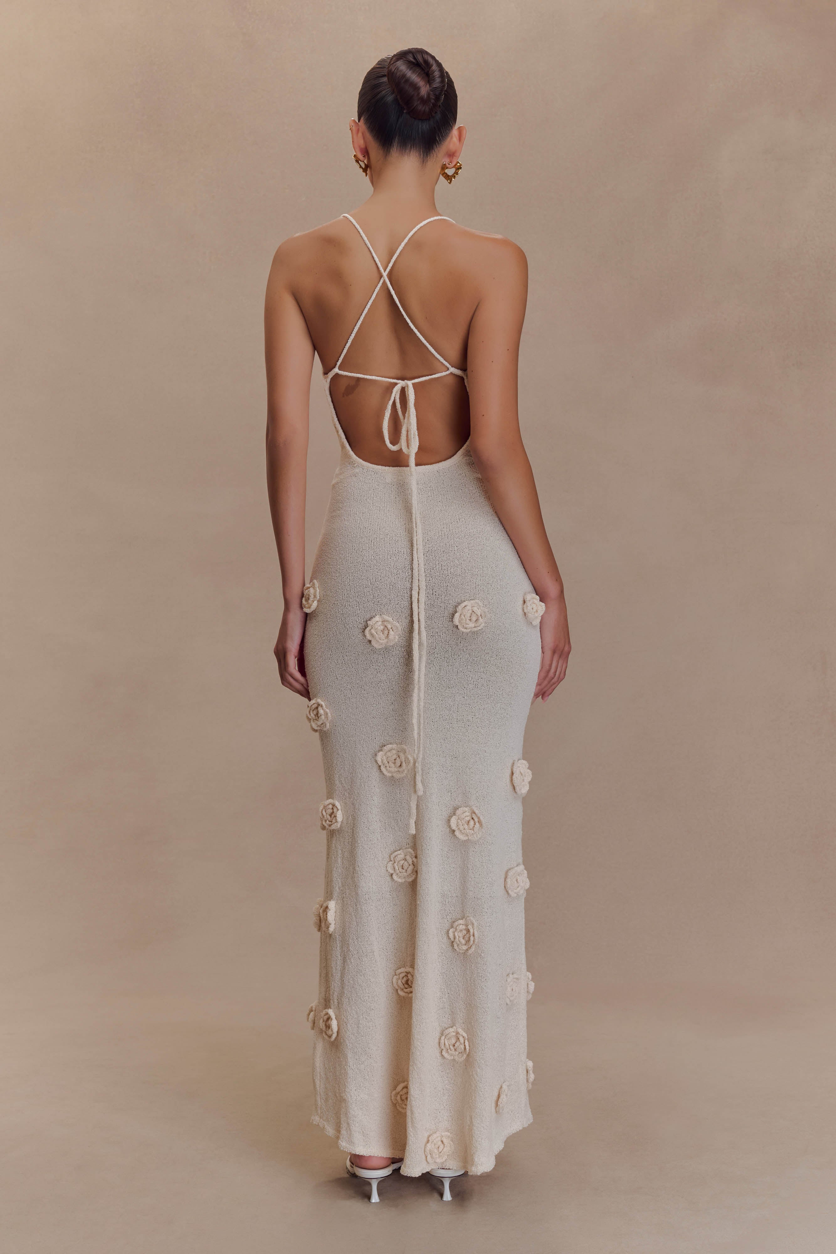Ambina – Rosette detail – Knitted slip dress-10174856724807-Ivory Ombre