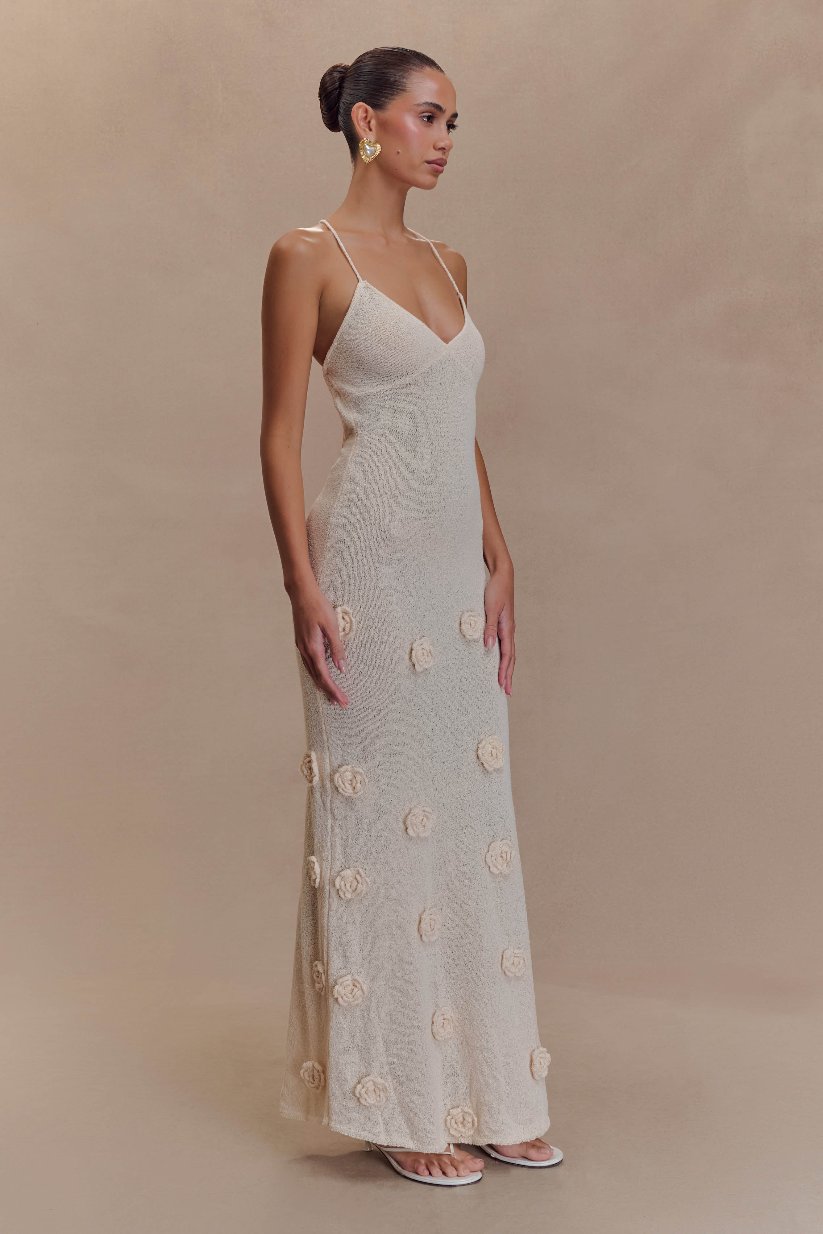 Ambina – Rosette detail – Knitted slip dress-10174856724807-Ivory Ombre