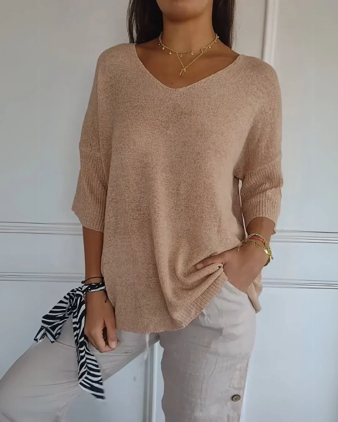 Cerisea – Relaxed fit – V-neck tee-10174856233287-Ivory Ombre