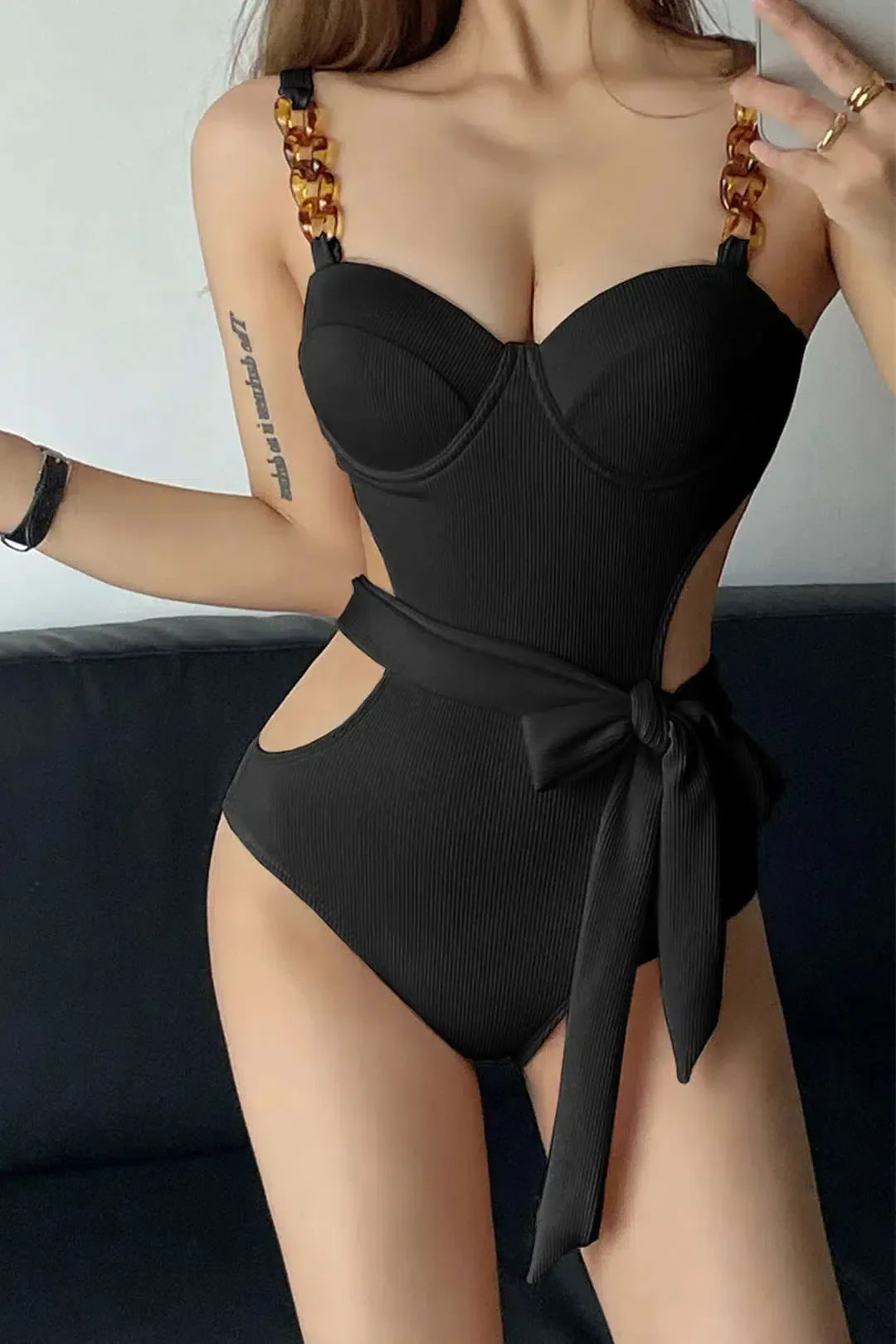 Fayelle – Flattering fit – Tummy-control one-piece-10174703894855-Ivory Ombre