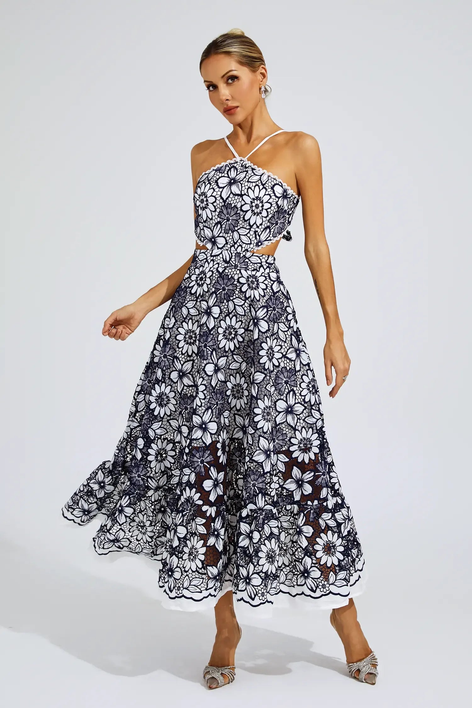 Floretta – Floral lace charm – Halter midi dress-10174852038983-Ivory Ombre
