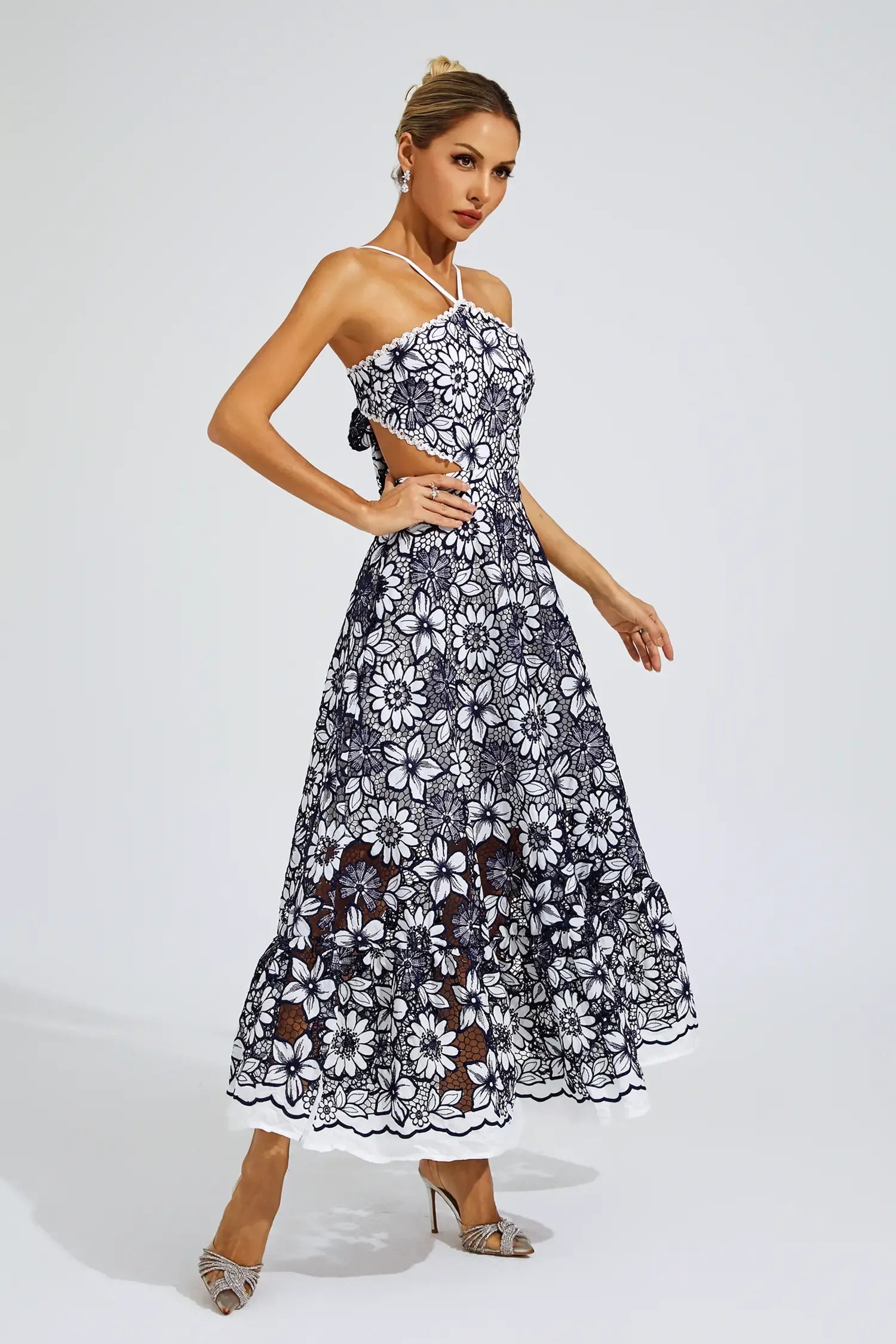 Floretta – Floral lace charm – Halter midi dress-10174852038983-Ivory Ombre