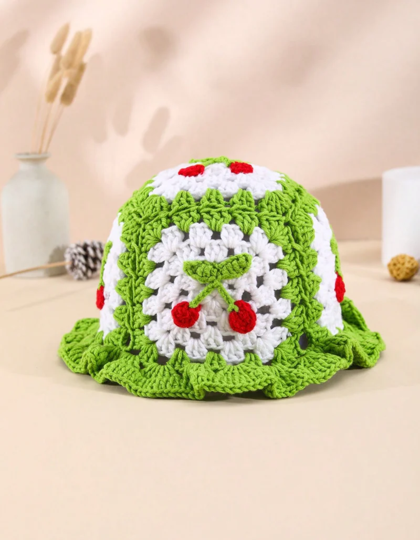 Frambella – Strawberry motif – Crochet hat-10174849777991-Ivory Ombre