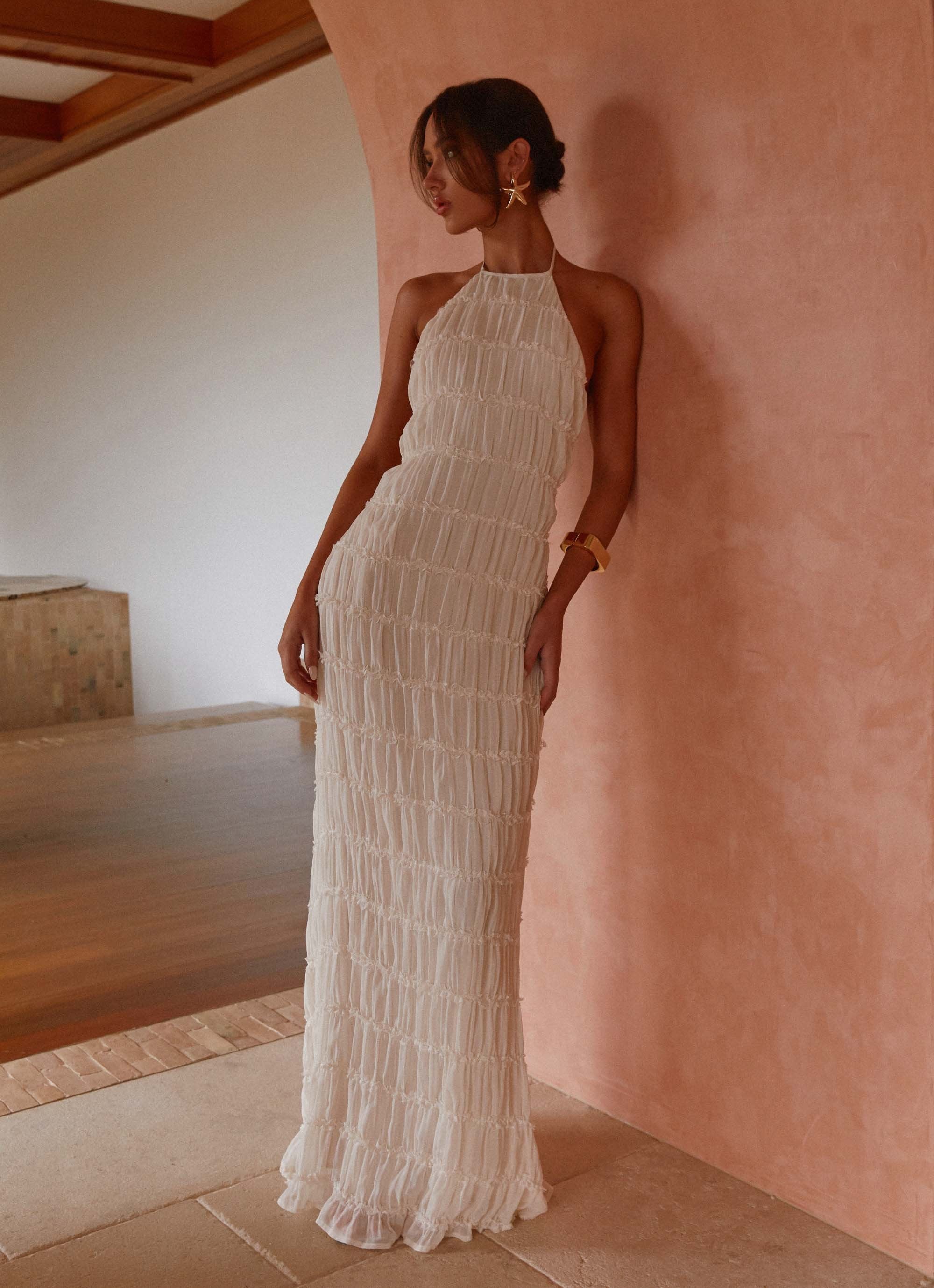 Isadora – Ethereal elegance – Halter maxi dress-10174731944263-Ivory Ombre
