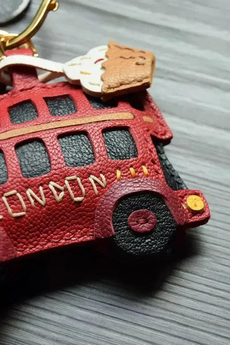 London Bus – Classic design – Bag Charm-10174675681607-Ivory Ombre