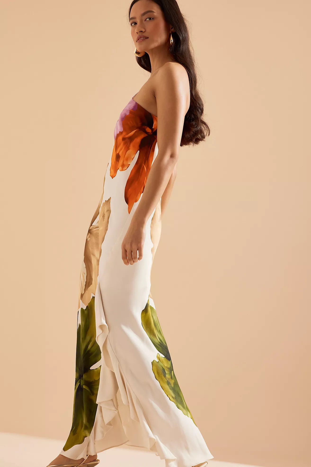 Lucinaé – Floral drape – One-shoulder maxi dress-10174848074055-Ivory Ombre