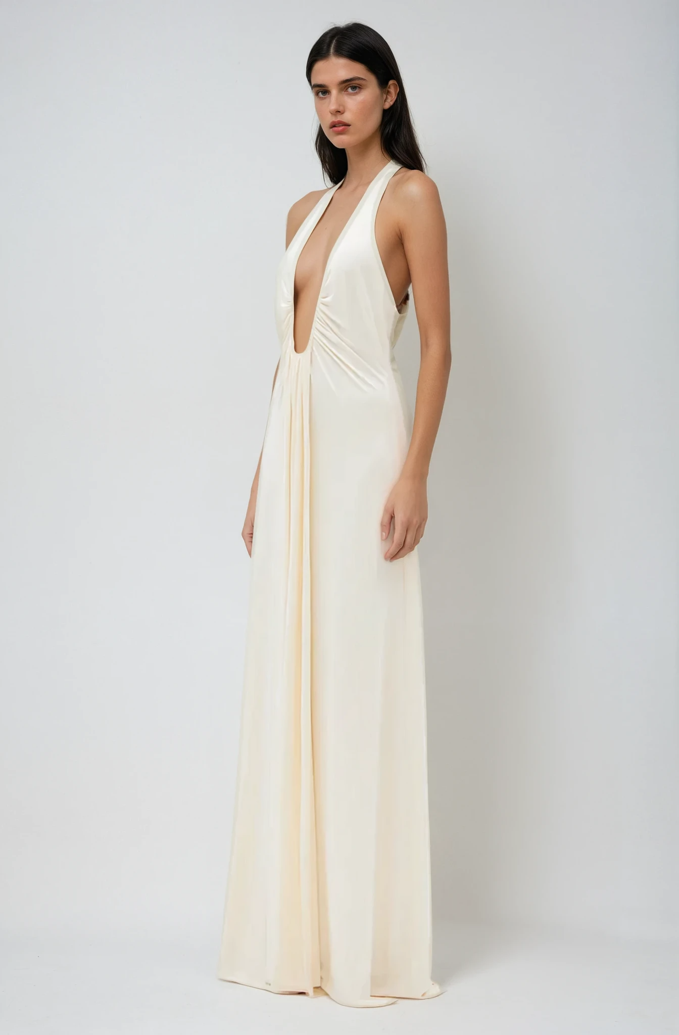 Lunèra – Plunging elegance – Maxi dress-10177035993415-Ivory Ombre