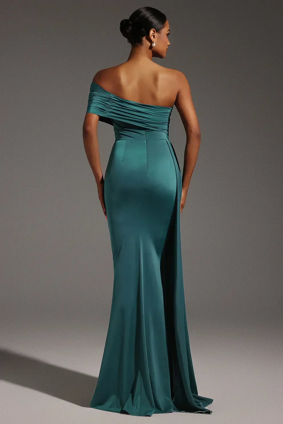 Marquessa – Draped sleeve – One-shoulder gown-10174857118023-Ivory Ombre