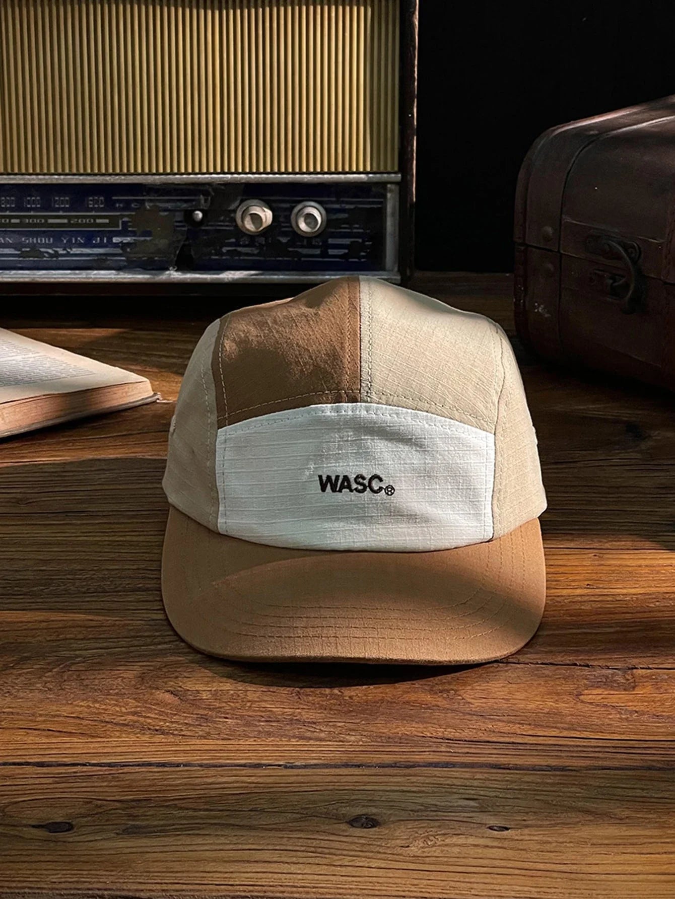 Montwade – Panelled utility – 5-panel cap-10174850007367-Ivory Ombre