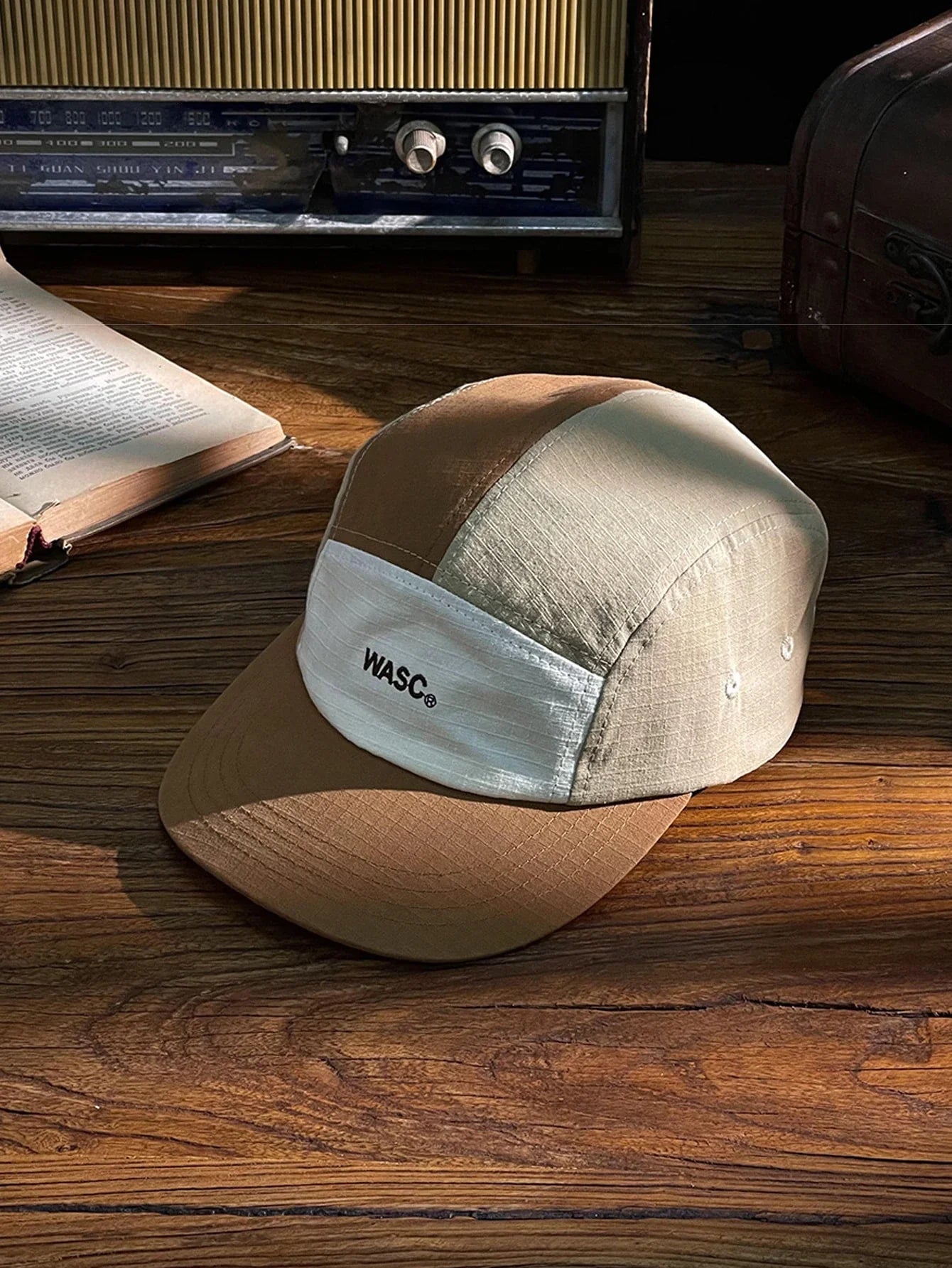 Montwade – Panelled utility – 5-panel cap-10174850007367-Ivory Ombre