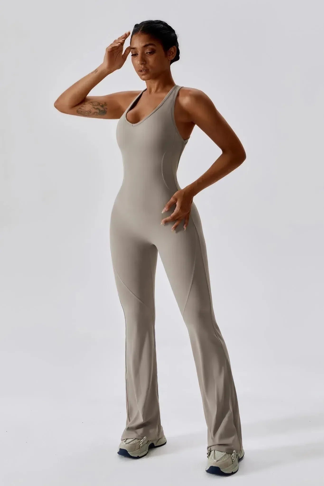 Noelia – Open-back design – Form-fitting jumpsuit-10174775460167-Ivory Ombre
