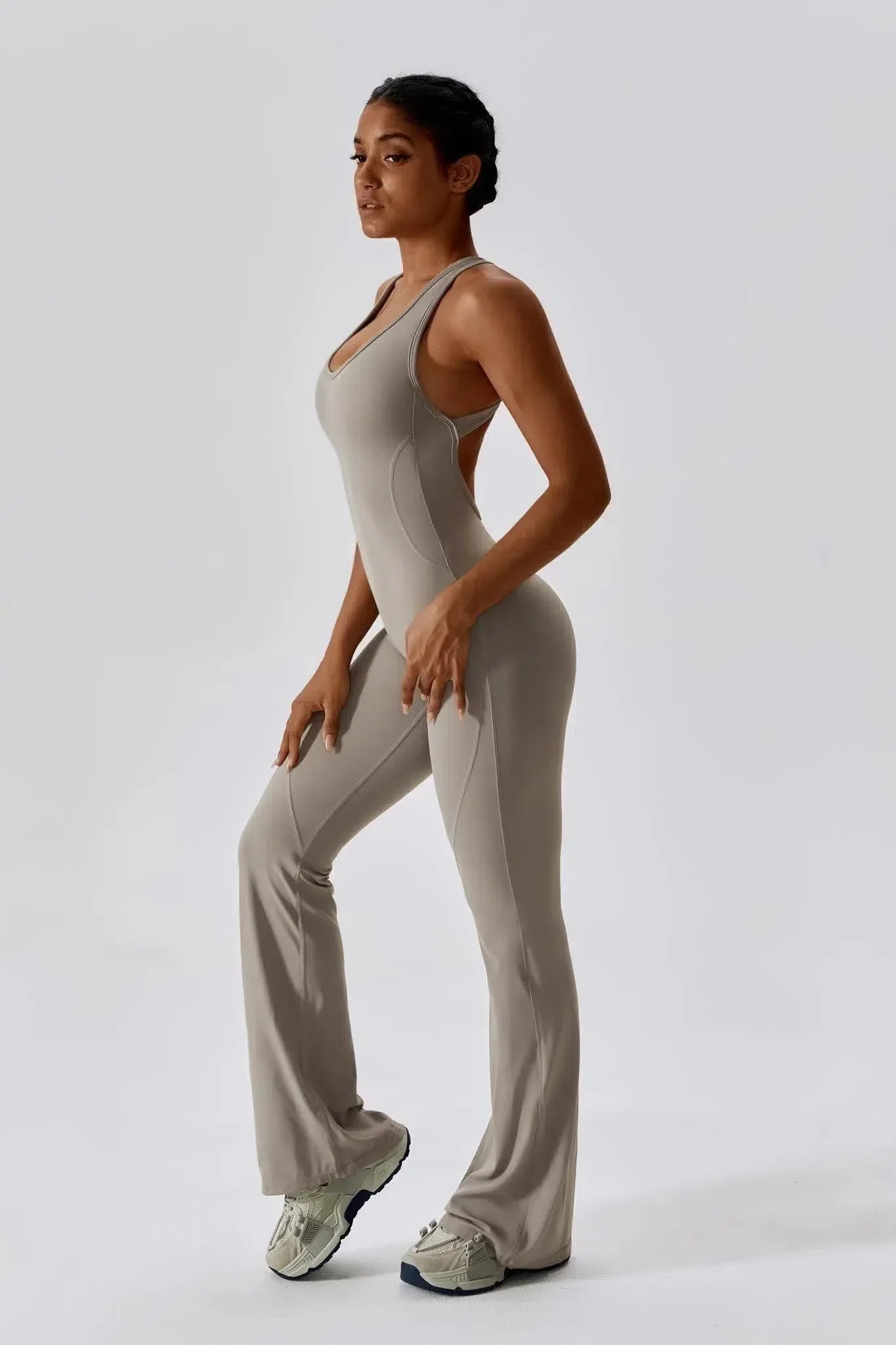 Noelia – Open-back design – Form-fitting jumpsuit-10174775460167-Ivory Ombre