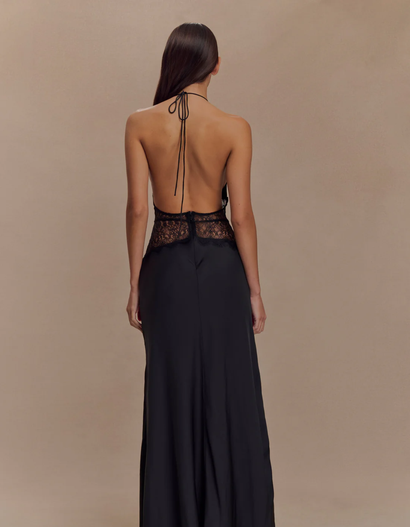 Noirélune – Lace waist detail – Halterneck gown-10174864982343-Ivory Ombre