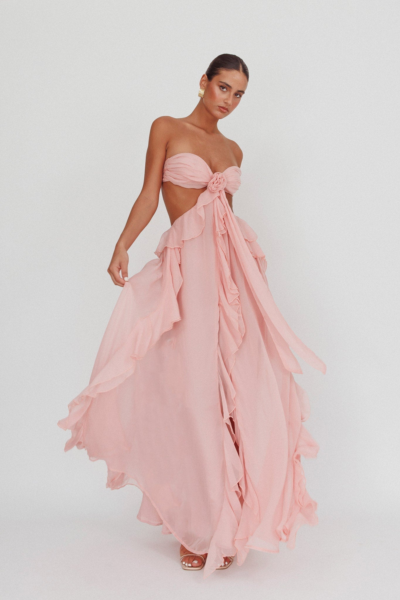 Sandra – Romantic ruffle detail – Maxi dress-10174869111111-Ivory Ombre