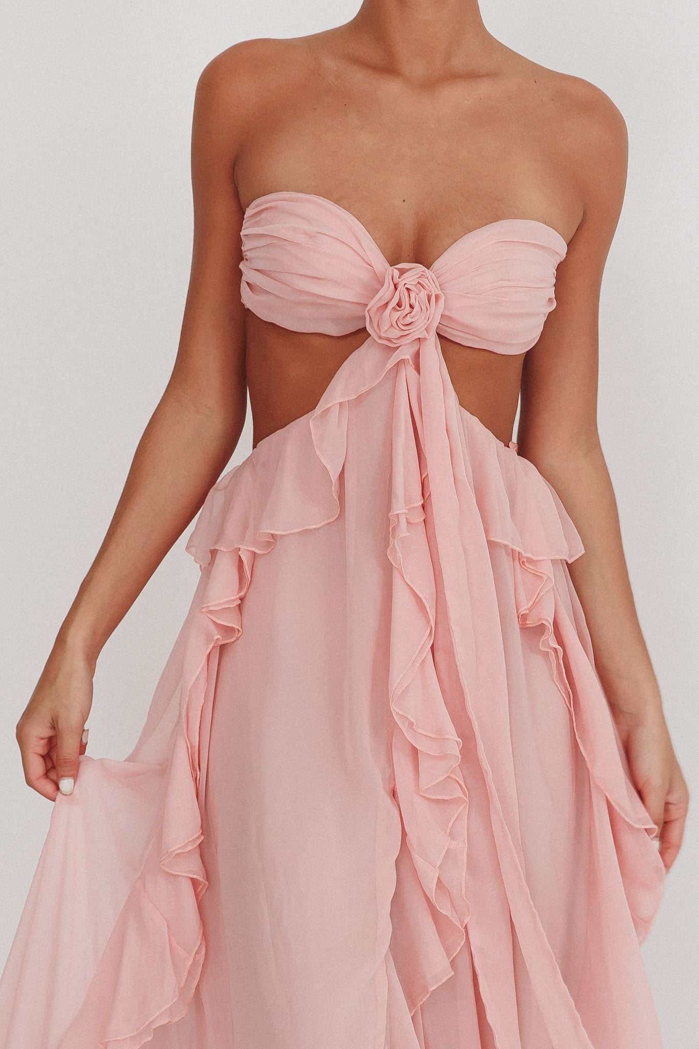 Sandra – Romantic ruffle detail – Maxi dress-10174869111111-Ivory Ombre