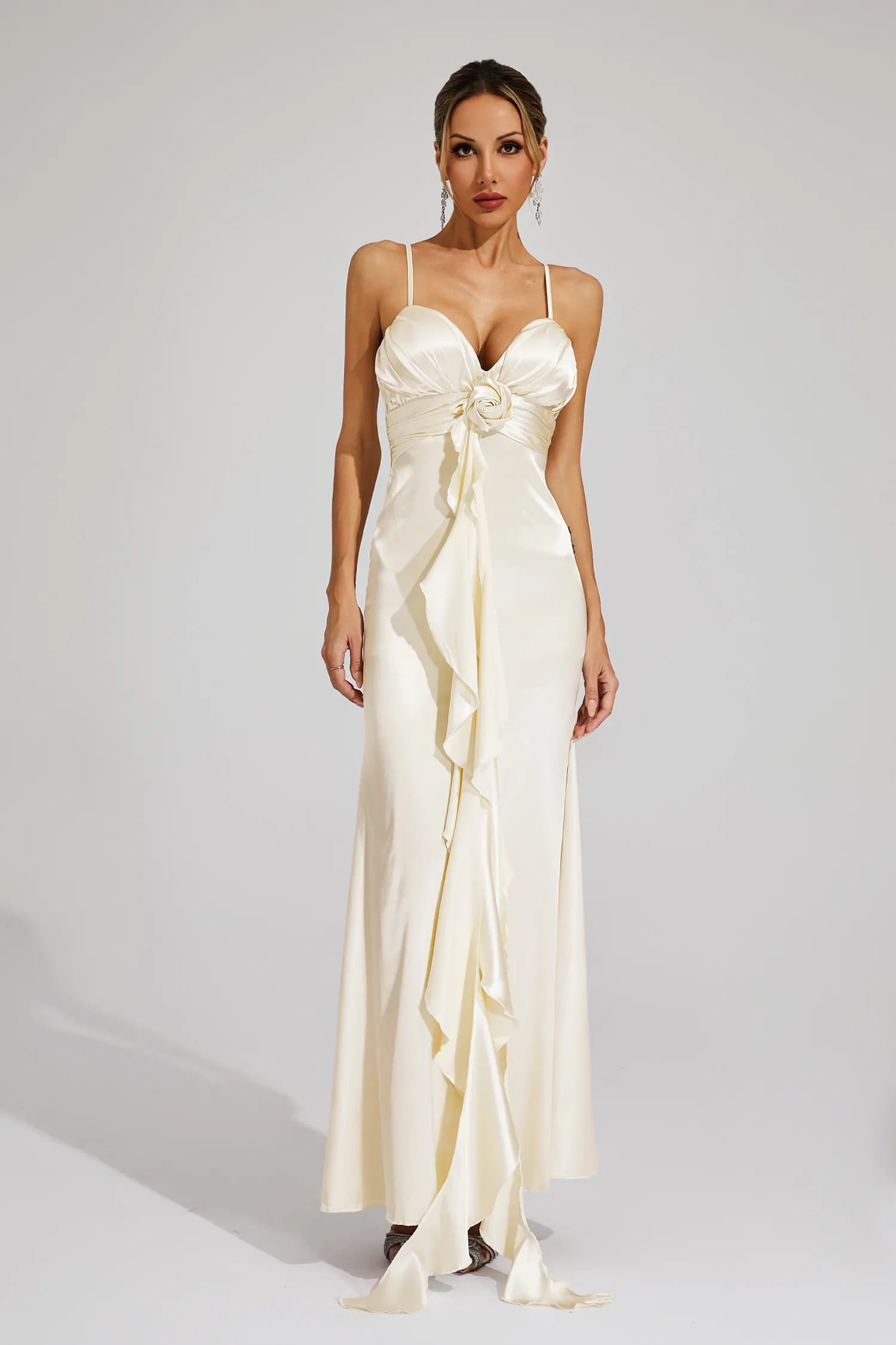 Serelina – Rosette detail – Satin evening gown-10187127062855-Ivory Ombre