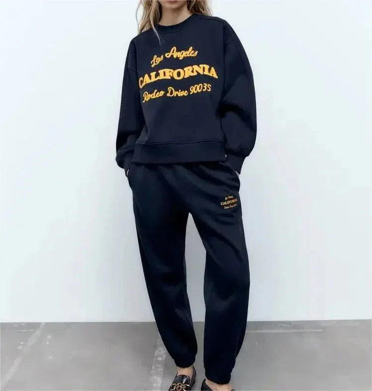 Sierra – Crew neck sweatshirt & jogger-style pants – California lounge set-10174845944135-Ivory Ombre