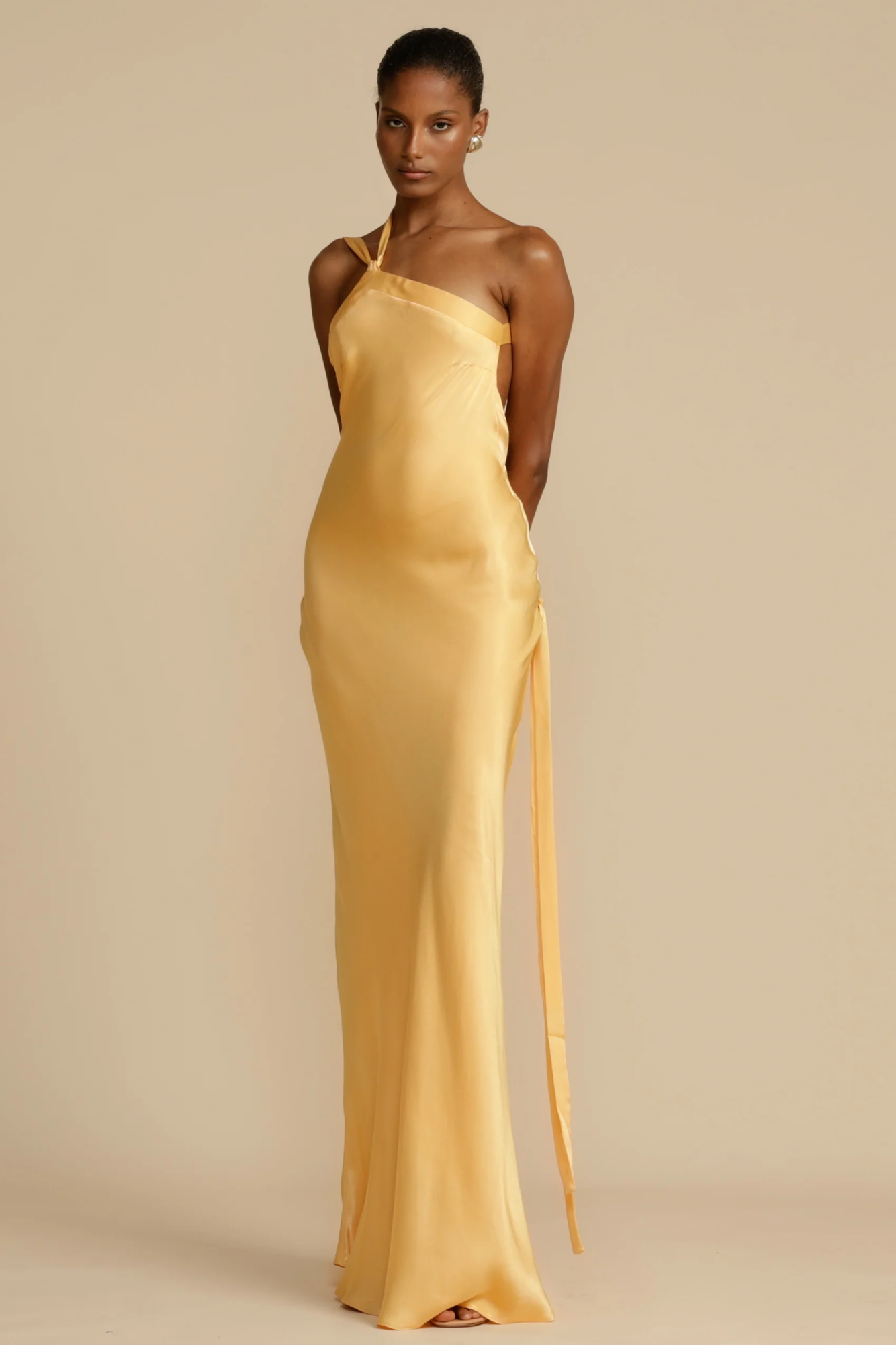 Solellisse – Satin finish – One-shoulder gown-10174857904455-Ivory Ombre